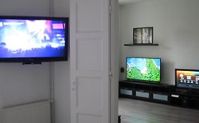 Szőcs Apartment I. (80sqm, fully equipped+balcony)